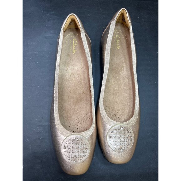 NWT New Clarks Artisan Womens Candra Blush Flats Gold Leather Size 11 - Picture 3 of 8